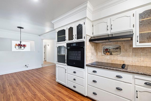 548 E Fremont Avenue, Fresno, CA 93710