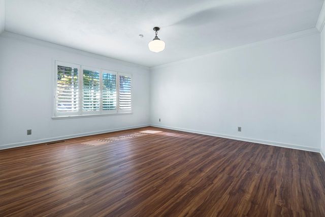 548 E Fremont Avenue, Fresno, CA 93710