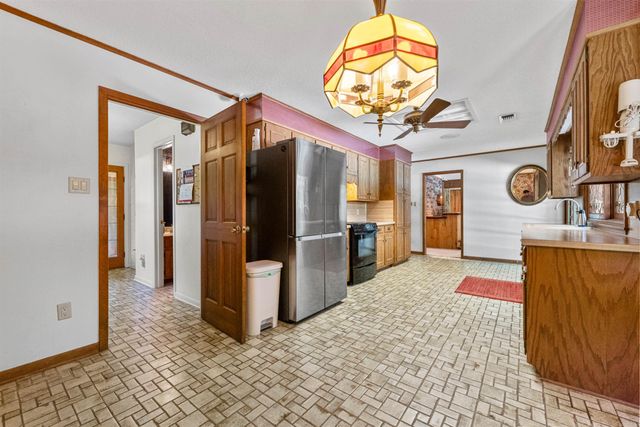 7438 Cross Road, Pine Bluff, AR 71603