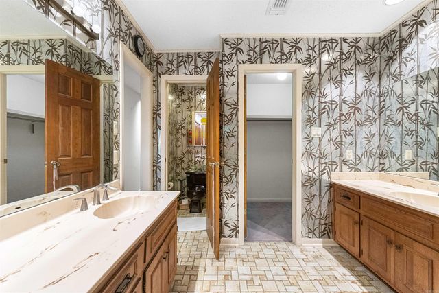 7438 Cross Road, Pine Bluff, AR 71603