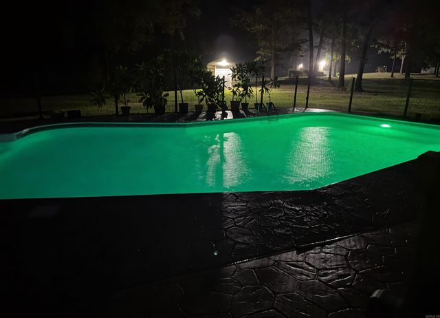 7438 Cross Road, Pine Bluff, AR 71603