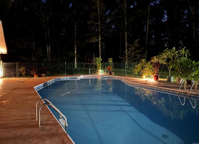 7438 Cross Road, Pine Bluff, AR 71603