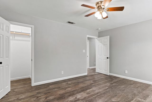 1149 ANGELA DR, New Diana, TX 75640