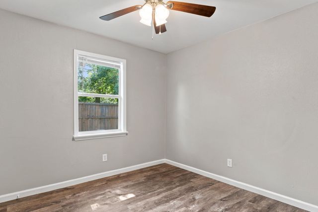 1149 ANGELA DR, New Diana, TX 75640