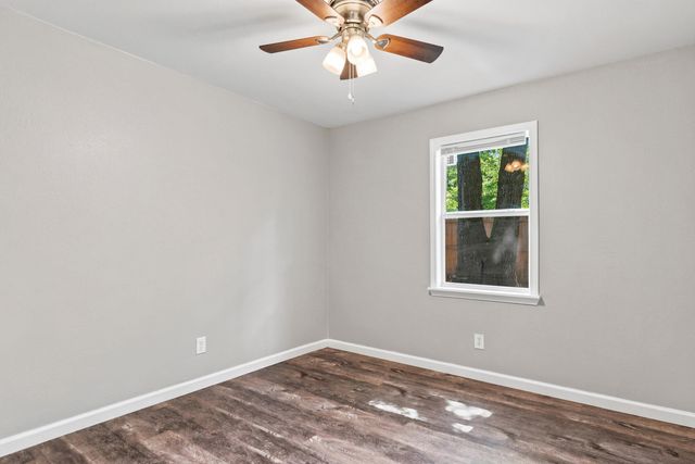 1149 ANGELA DR, New Diana, TX 75640