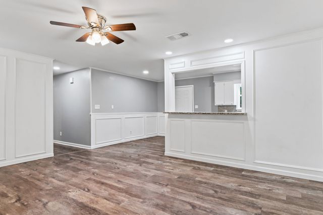 1149 ANGELA DR, New Diana, TX 75640