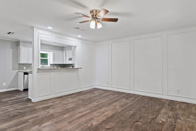 1149 ANGELA DR, New Diana, TX 75640