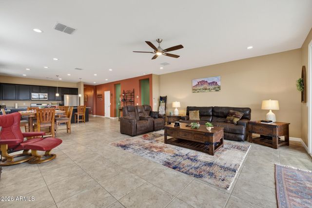 8333 W SPRINGFIELD Way, Florence, AZ 85132