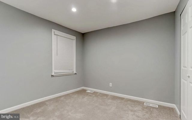 1049 S CHARLES ST, Baltimore, MD 21230