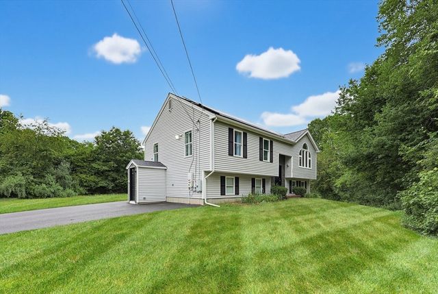 460 Richardson Ave, Attleboro, MA 02703