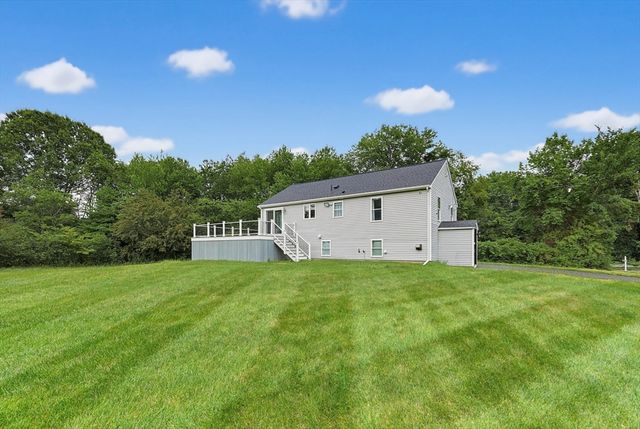 460 Richardson Ave, Attleboro, MA 02703