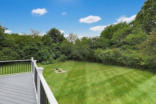 460 Richardson Ave, Attleboro, MA 02703