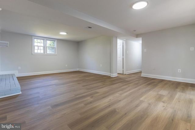 3805 DEL MAR DR, Woodbridge, VA 22193