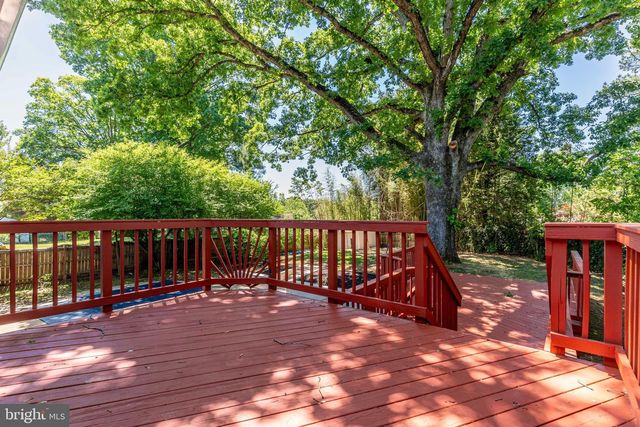 3805 DEL MAR DR, Woodbridge, VA 22193