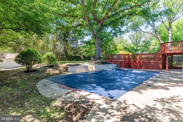 3805 DEL MAR DR, Woodbridge, VA 22193
