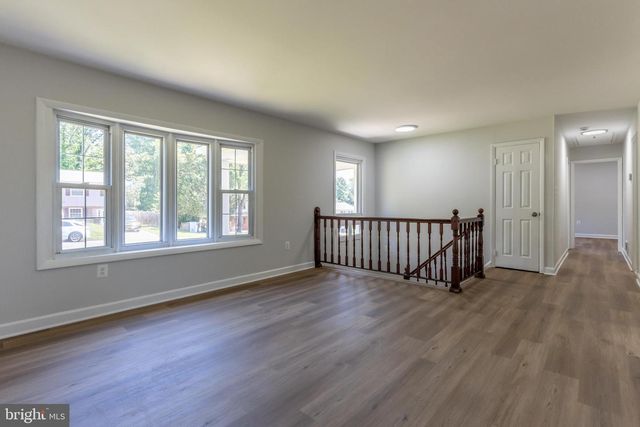 3805 DEL MAR DR, Woodbridge, VA 22193