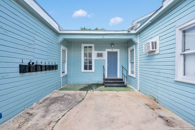 121 Howard St Apt 2, San Antonio, TX 78212