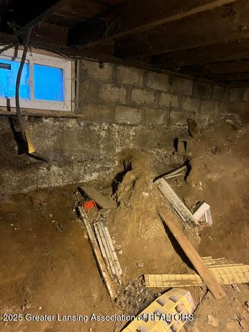 139 Woodlawn Avenue, Lansing, MI 48910