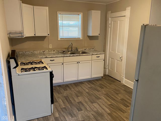 918 W 27th Street, Indianapolis, IN 46208