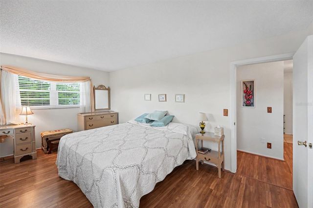 5970 80TH ST N 301, St Petersburg, FL 33709
