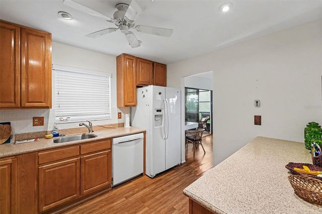 5970 80TH ST N 301, St Petersburg, FL 33709