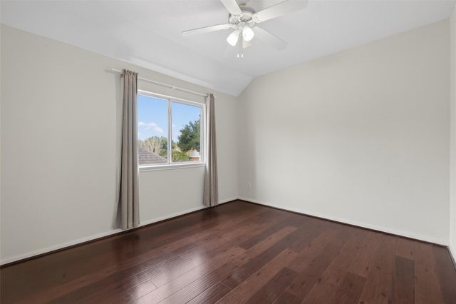 3127 Edgewood Drive, Pearland, TX 77584