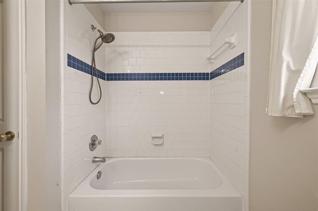 3127 Edgewood Drive, Pearland, TX 77584