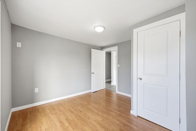 2480 Parkwood Avenue, Columbus, OH 43211