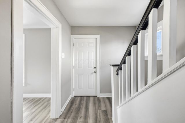 2480 Parkwood Avenue, Columbus, OH 43211