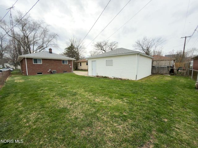 3252 Keemont Drive, Toledo, OH 43613
