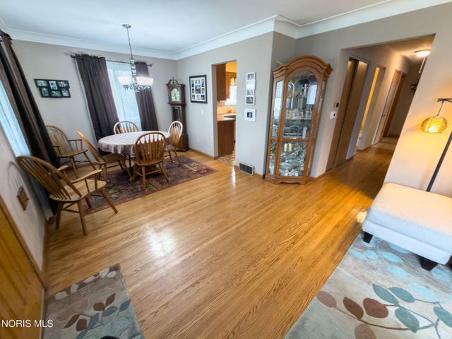 3252 Keemont Drive, Toledo, OH 43613