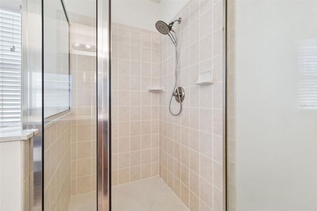 2706 VALENCIA GROVE DRIVE, Valrico, FL 33596