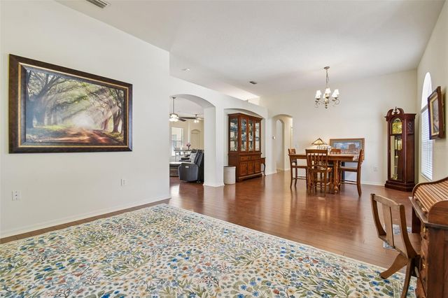 2706 VALENCIA GROVE DRIVE, Valrico, FL 33596