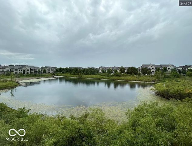 9628 Rolling Plain Drive, Noblesville, IN 46060