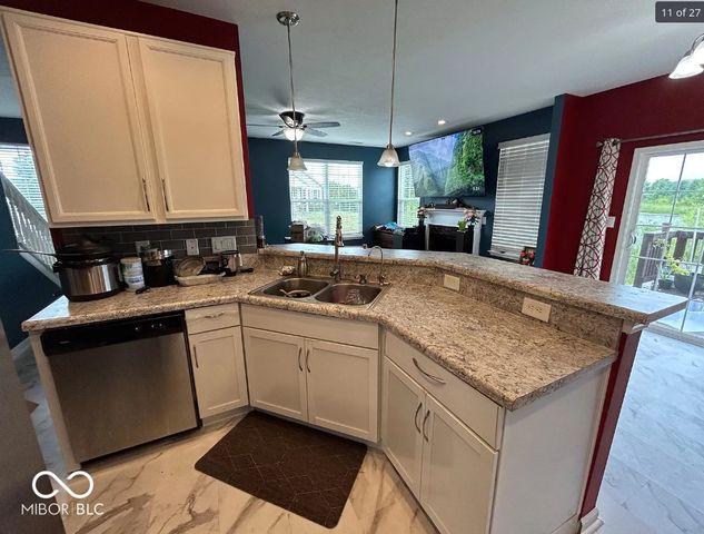 9628 Rolling Plain Drive, Noblesville, IN 46060
