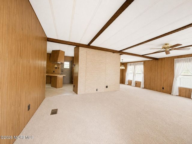 4 Wren Court, Whiting, NJ 08759