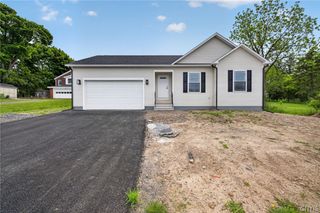 212 Tarolli Drive, Geddes, NY 13209