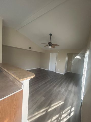 4616 Nervin Street, The Colony, TX 75056