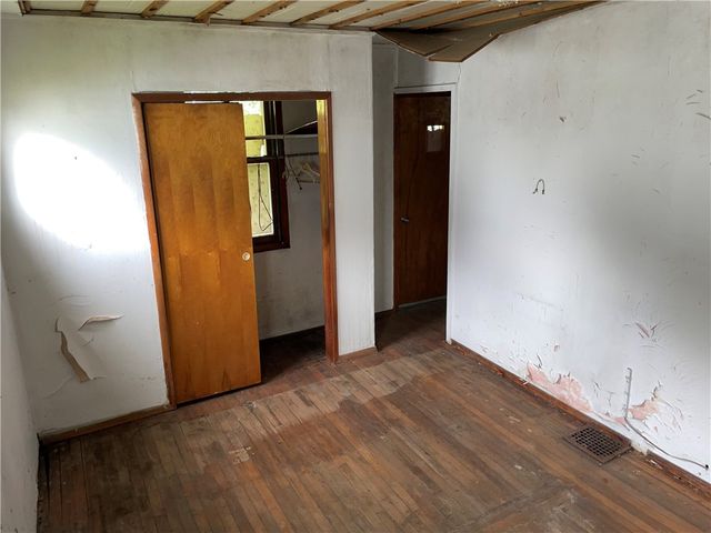 311 Euclid Ave, Glassport, PA 15045