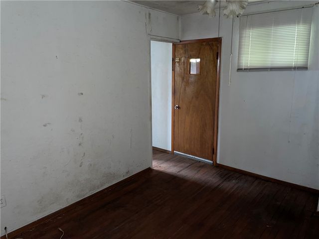 311 Euclid Ave, Glassport, PA 15045