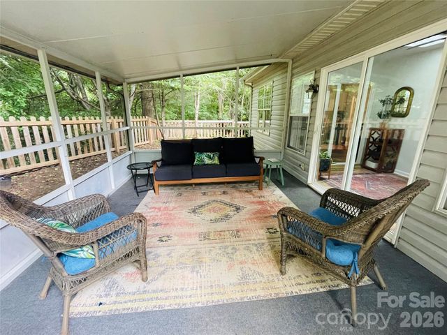 50 Stonebridge Drive, Asheville, NC 28805