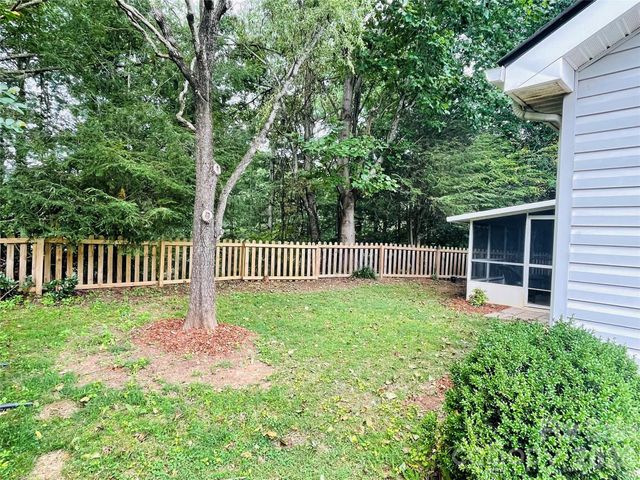 50 Stonebridge Drive, Asheville, NC 28805