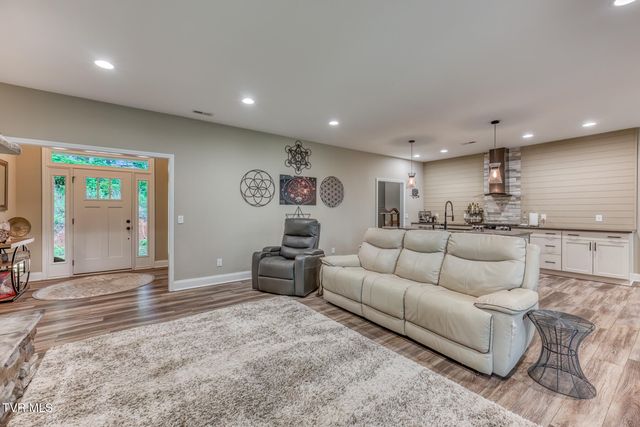 167 Brian Lane, Erwin, TN 37650