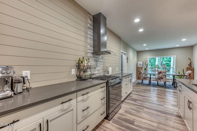 167 Brian Lane, Erwin, TN 37650