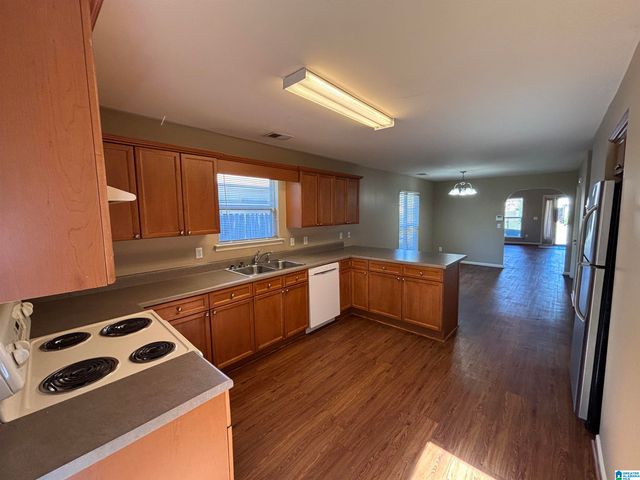 450 FOX RUN CIRCLE, Pell City, AL 35125