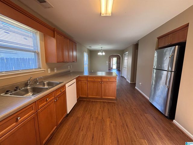 450 FOX RUN CIRCLE, Pell City, AL 35125
