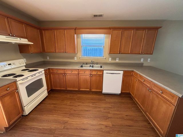 450 FOX RUN CIRCLE, Pell City, AL 35125