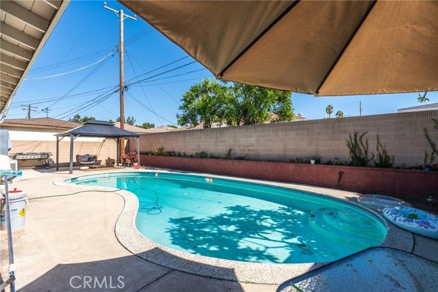 1288 N O Malley, Covina, CA 91722