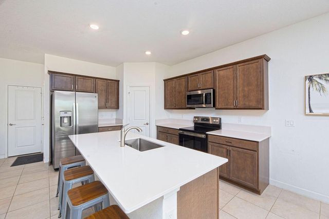 7647 NW Old Grove Lane, Port St. Lucie, FL 34987