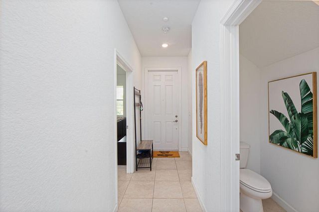 7647 NW Old Grove Lane, Port St. Lucie, FL 34987